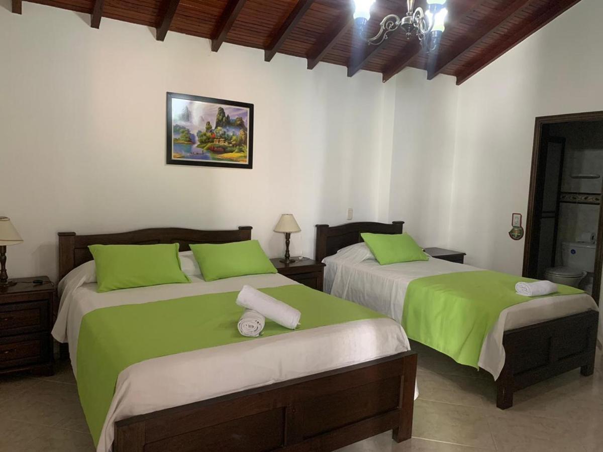 Hotel Las Nieves Girón Exteriör bild
