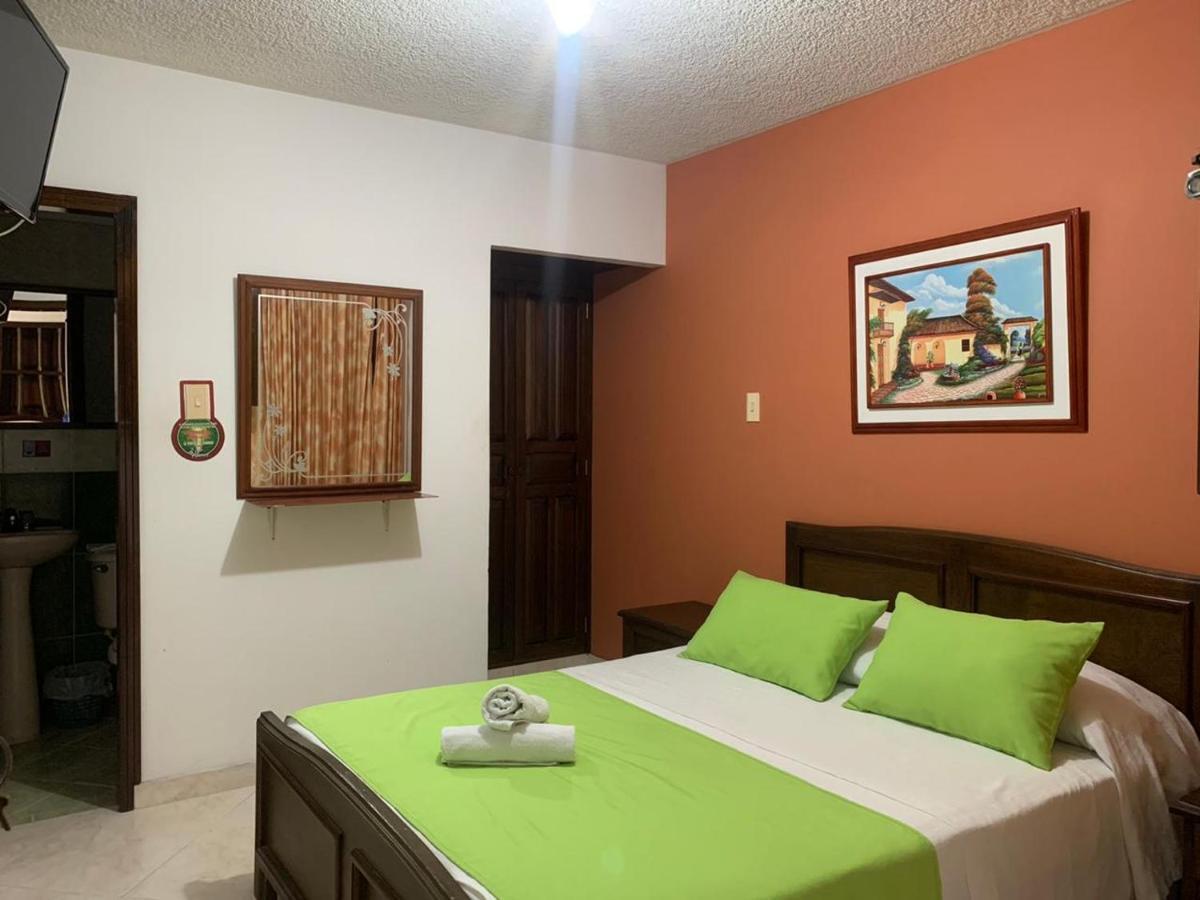 Hotel Las Nieves Girón Exteriör bild